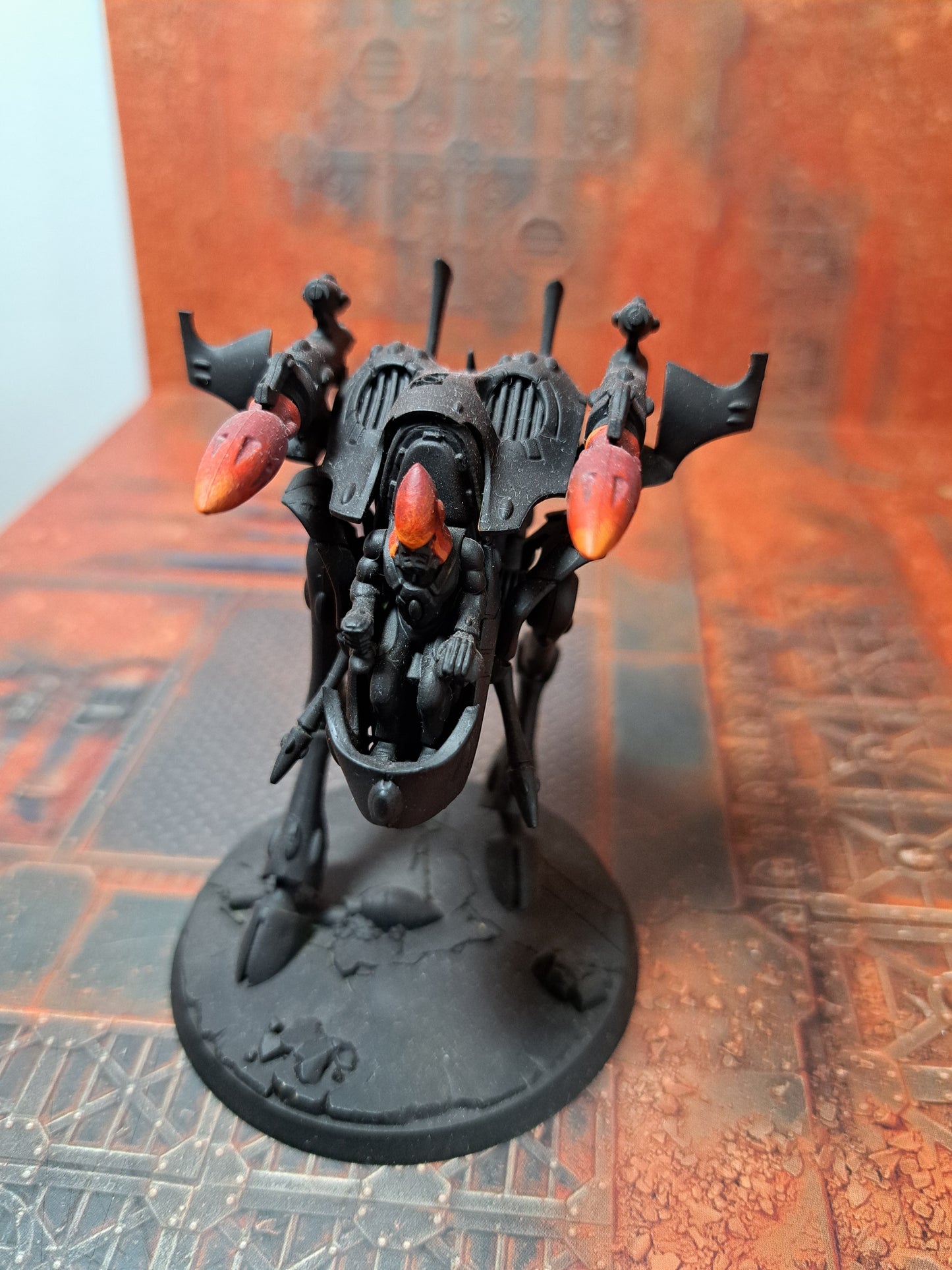 War Walker Aeldari Eldar Warhammer 40k teilweise bemalt