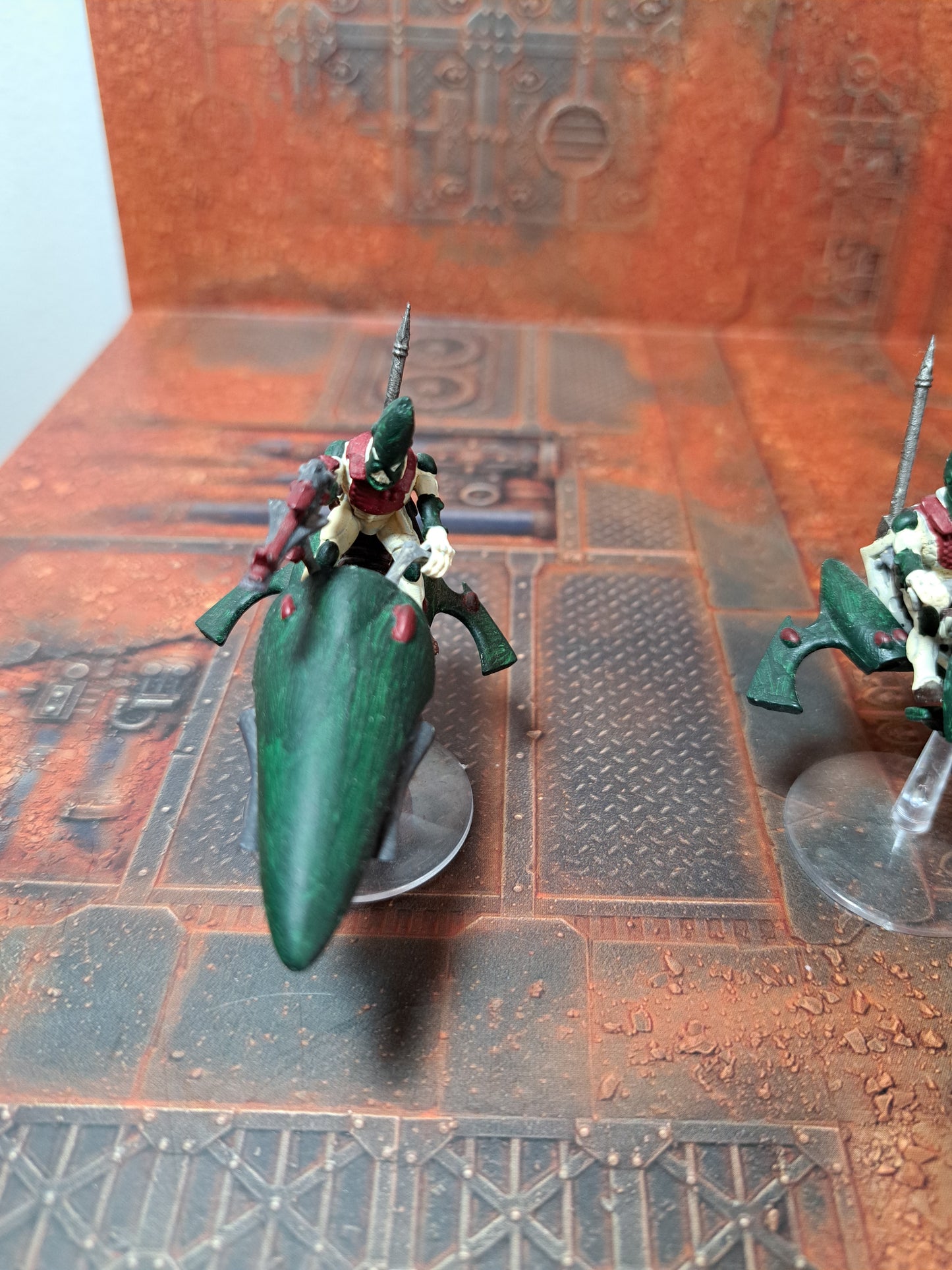 3 Windrider Jetbikes Aeldari Eldar Warhammer 40k bemalt