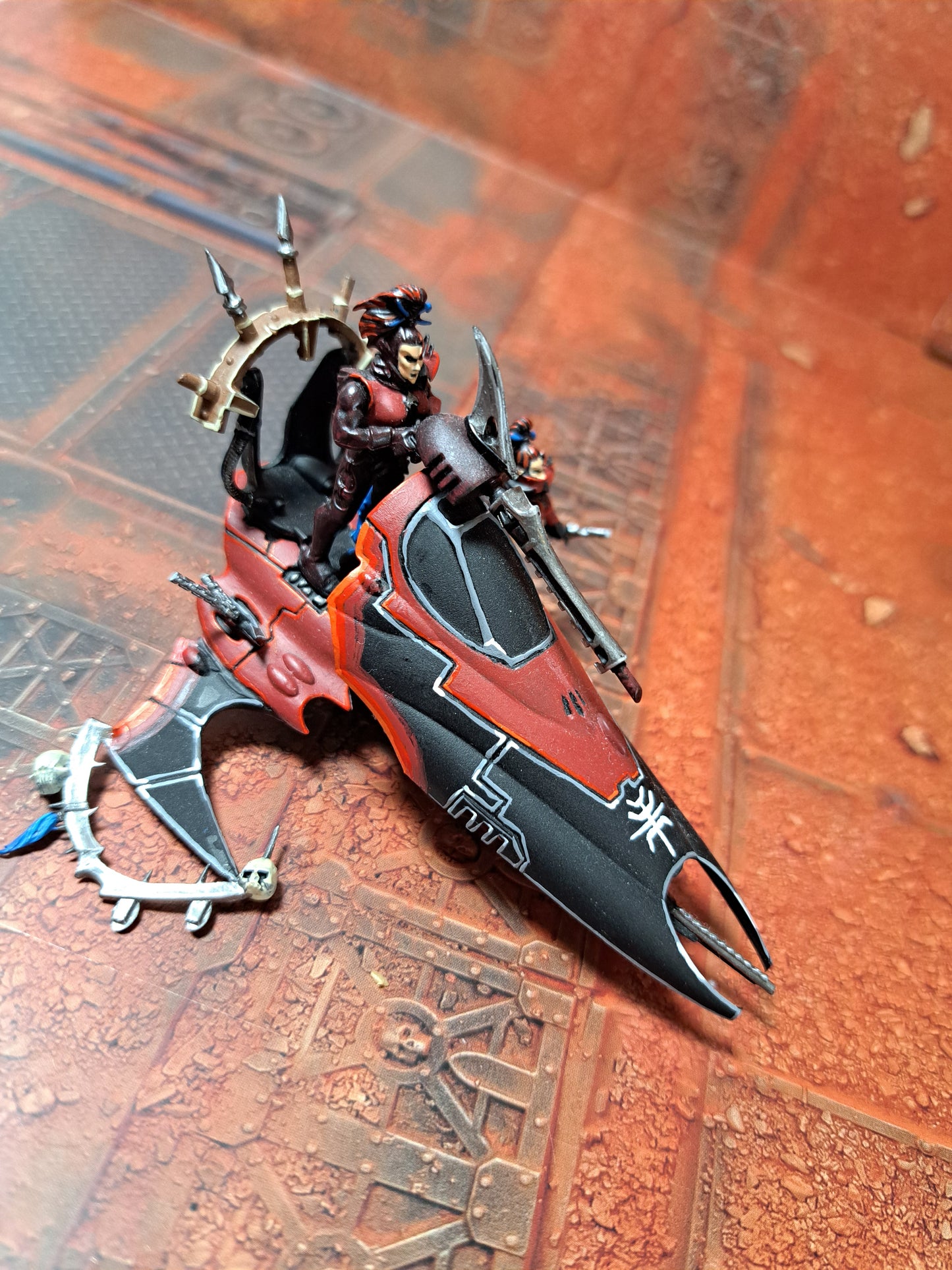 Vyper Drukhari Dark Eldar Jetbike Warhammer 40k bemalt