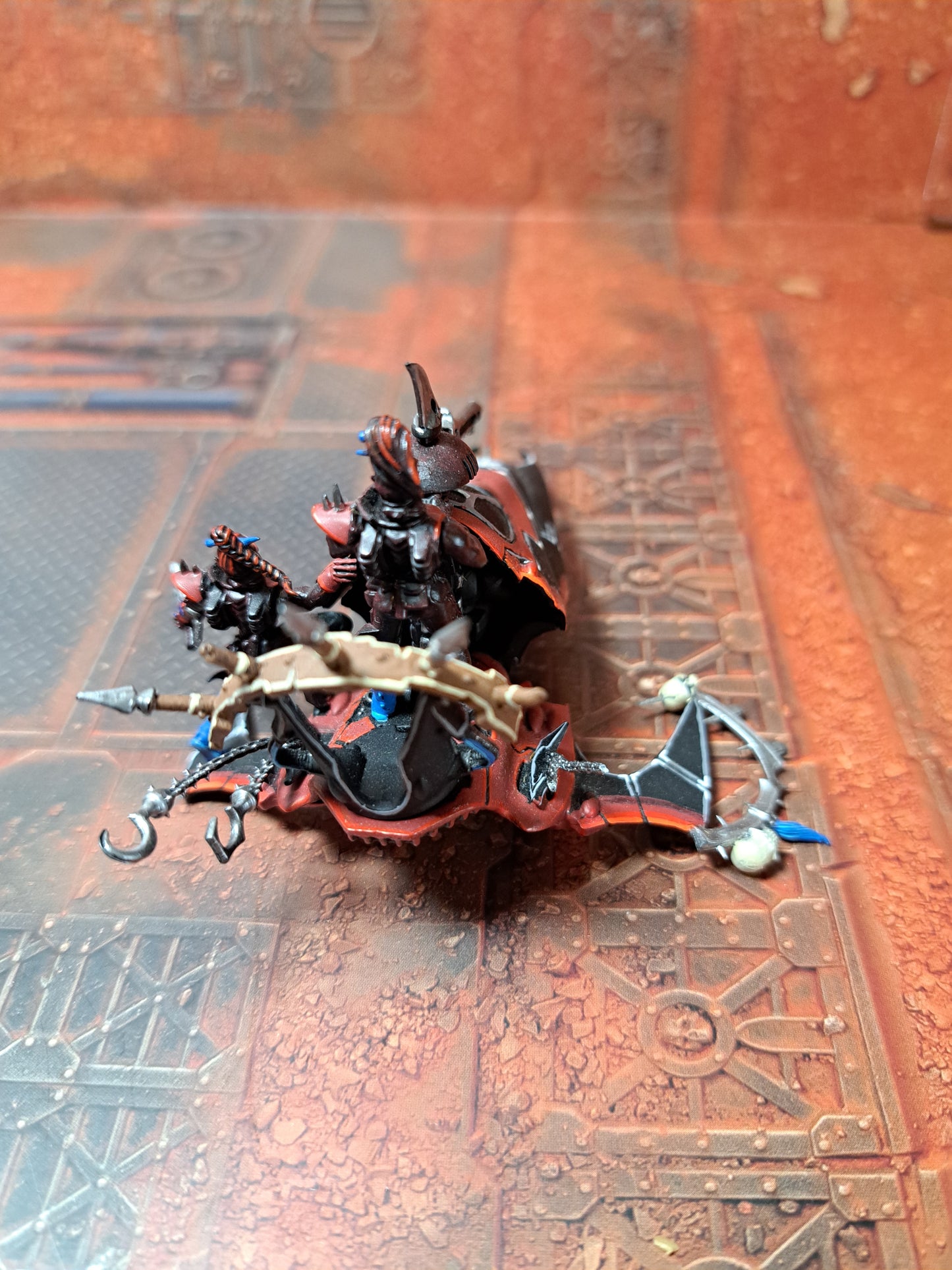 Vyper Drukhari Dark Eldar Jetbike Warhammer 40k bemalt
