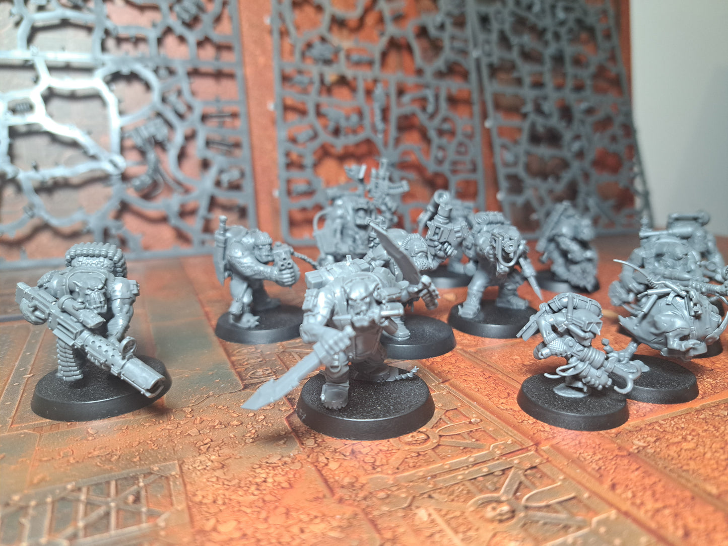 Ork Kommandos Warhammer 40k Kill Team Orks gebaut + Bitz
