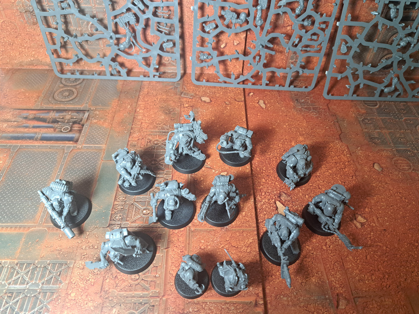 Ork Kommandos Warhammer 40k Kill Team Orks gebaut + Bitz