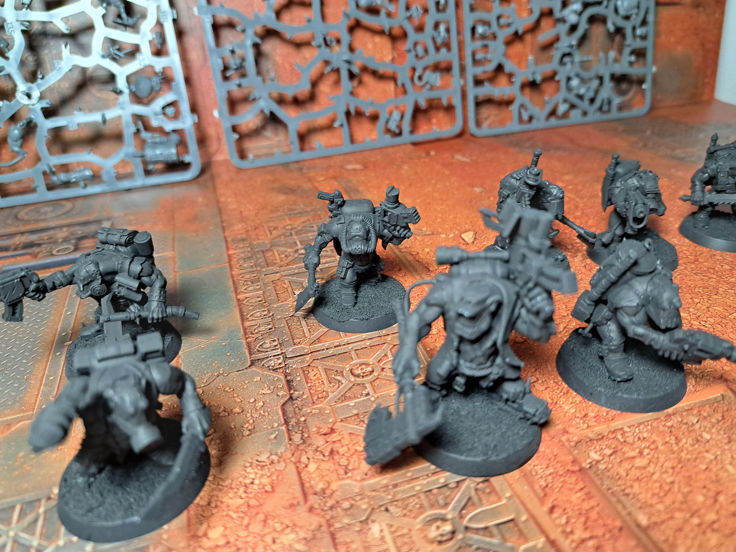 Ork Kommandos Warhammer 40k Kill Team Orks gebaut geprimed + Bitz