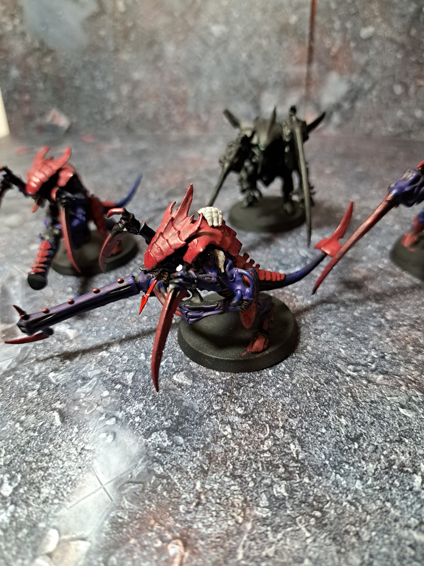 Tyranid Warriors Kitbash Tyranids Tyraniden Warhammer 40k teilweise bemalt