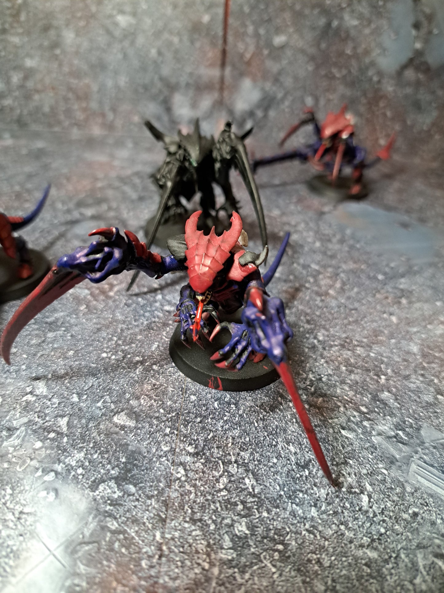 Tyranid Warriors Kitbash Tyranids Tyraniden Warhammer 40k teilweise bemalt
