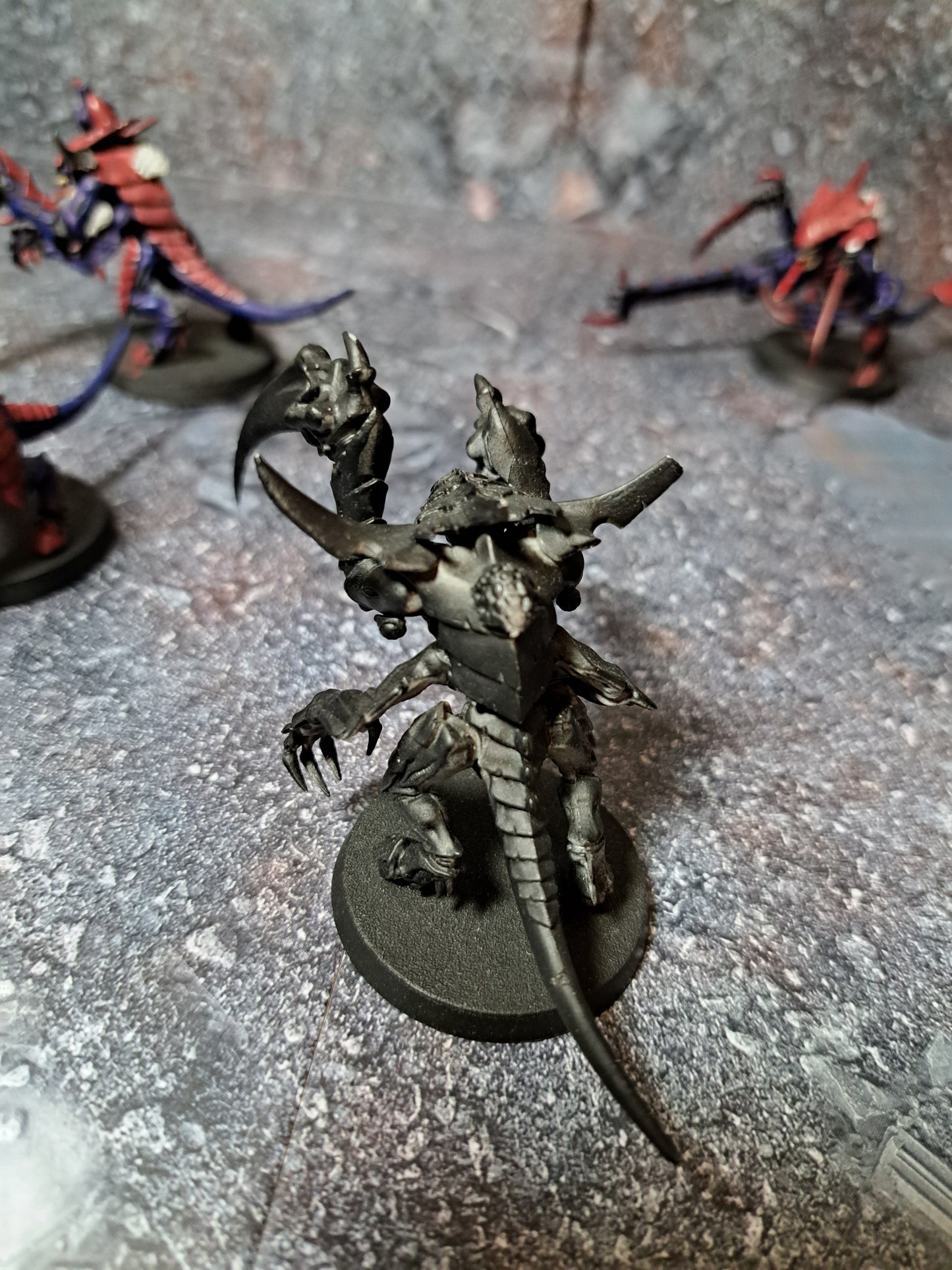 Tyranid Warriors Kitbash Tyranids Tyraniden Warhammer 40k teilweise bemalt