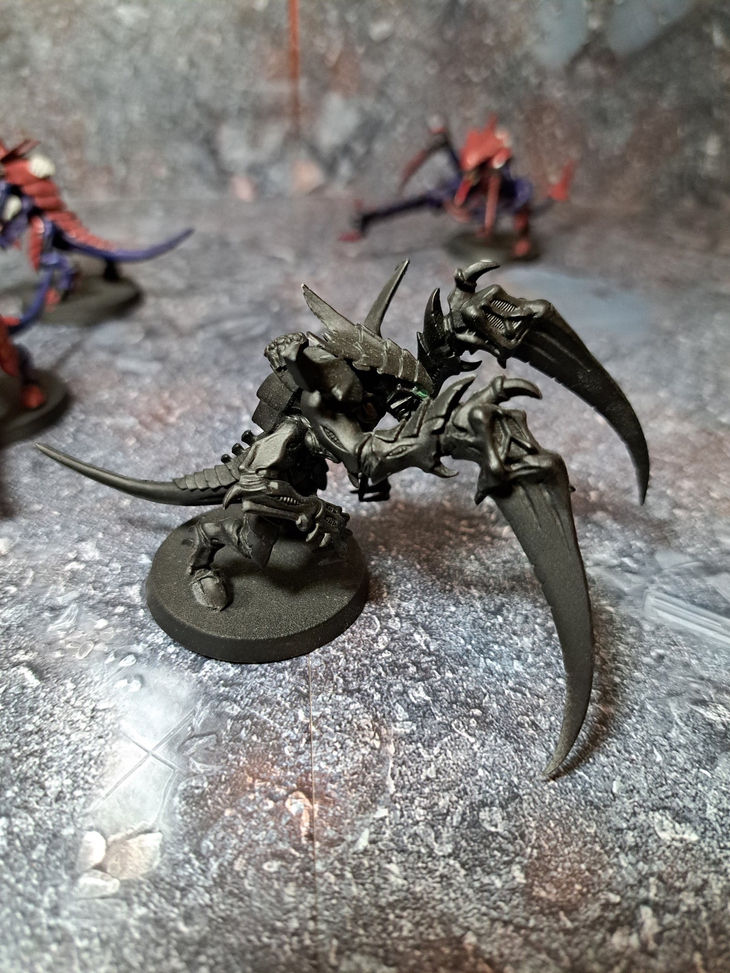 Tyranid Warriors Kitbash Tyranids Tyraniden Warhammer 40k teilweise bemalt