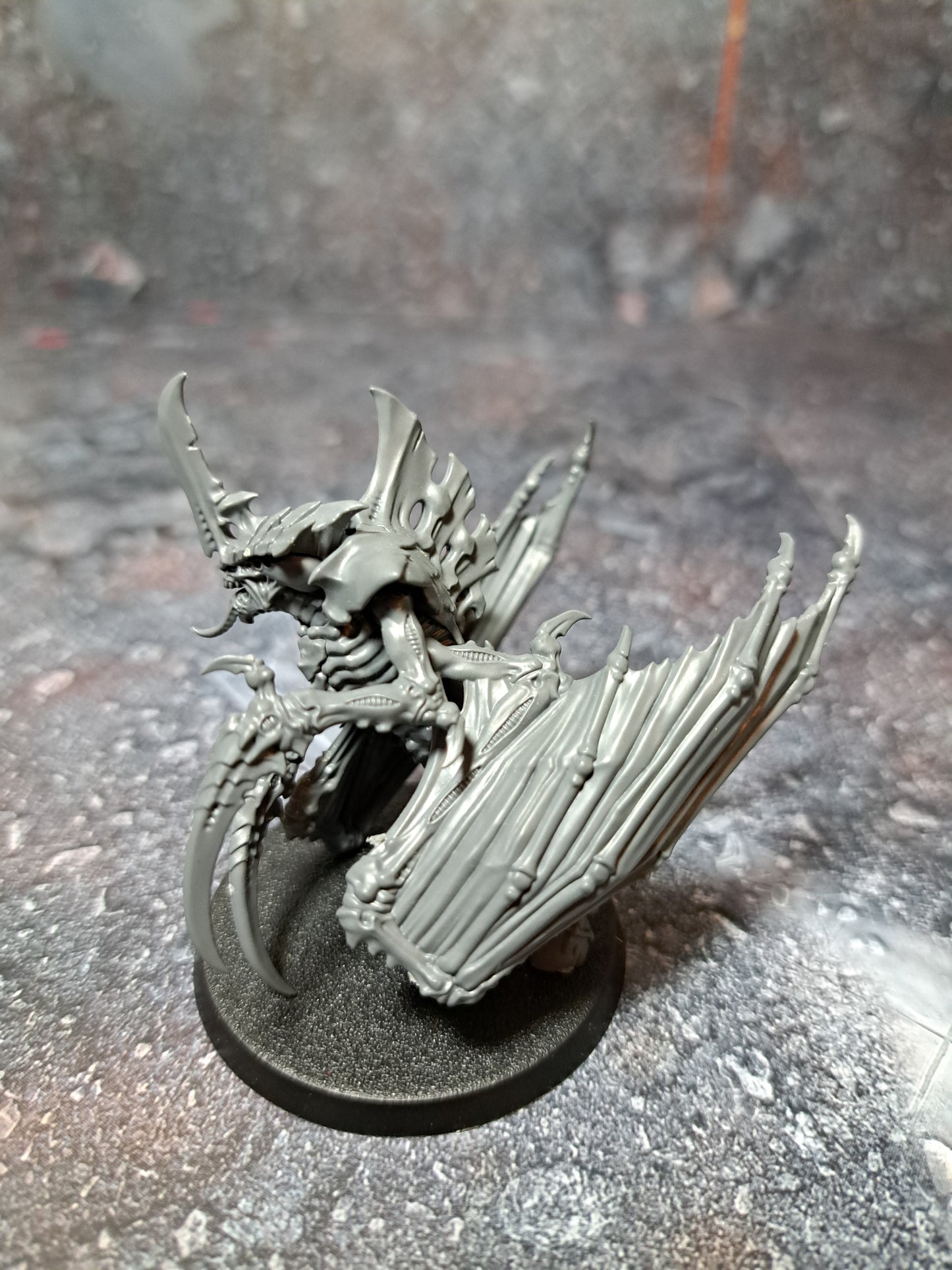 Winged Tyranid Prime Geflügelter Alphakrieger Tyranids Tyraniden Warhammer 40k Leviathan gebaut