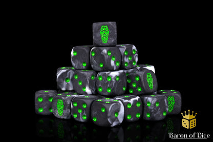 Baron of Dice Day of the Dead Dice – Green Coffin – 25 runde Würfel für Sci-Fi Wargaming