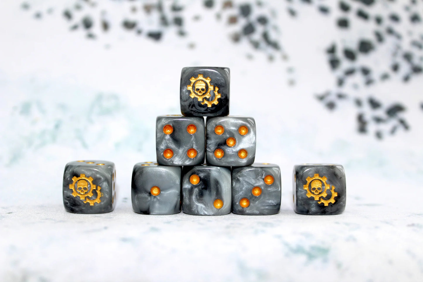 Baron of Dice Golden Cog – 25 runde Würfel für Sci-Fi Wargaming