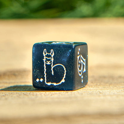 Shimmering Llama Dice Set (Glittering dark blue & white)